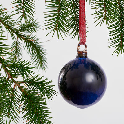 Christmas Bauble Decoration (Medium)