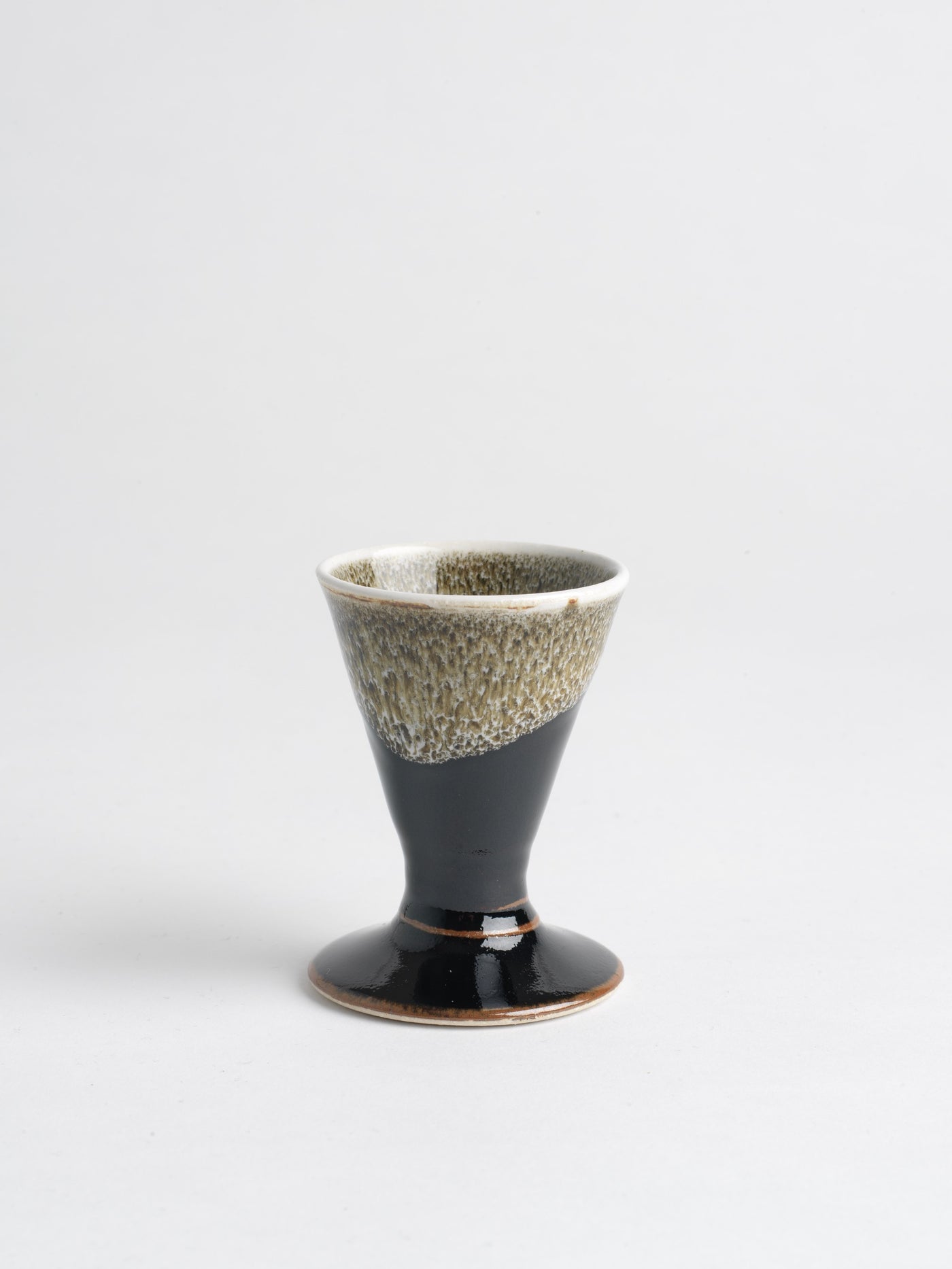 Egg Cup (138E) Louis Mulcahy Pottery