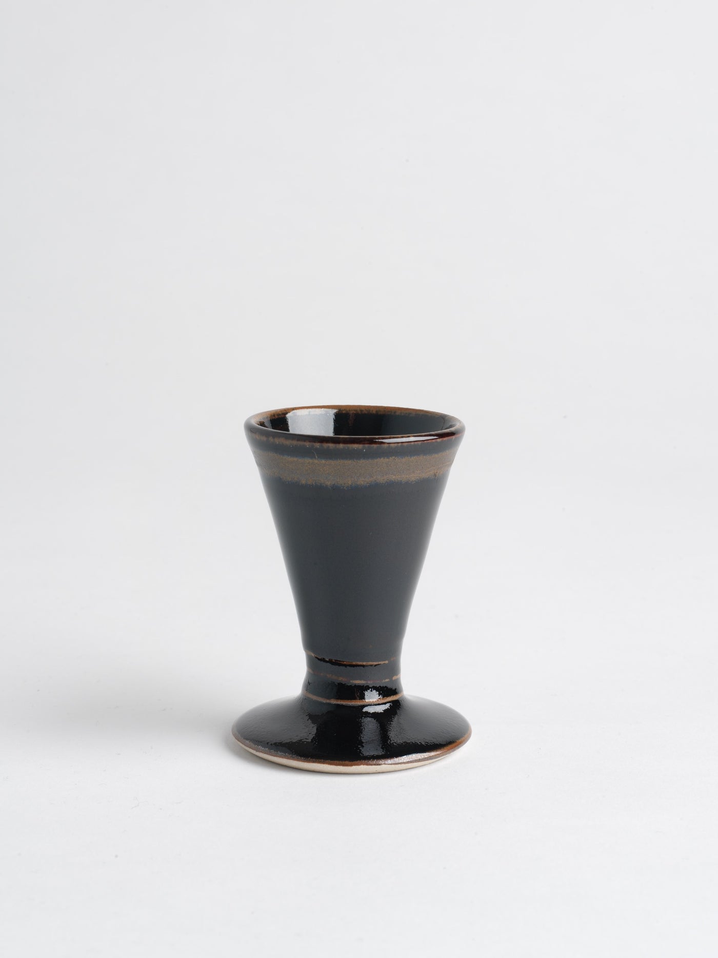 Egg Cup (138E) Louis Mulcahy Pottery